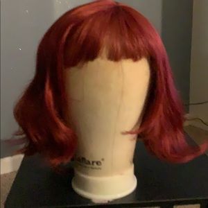 PRE OWNED SHORT CURLY RB35 RED SYNTHETIC WIG